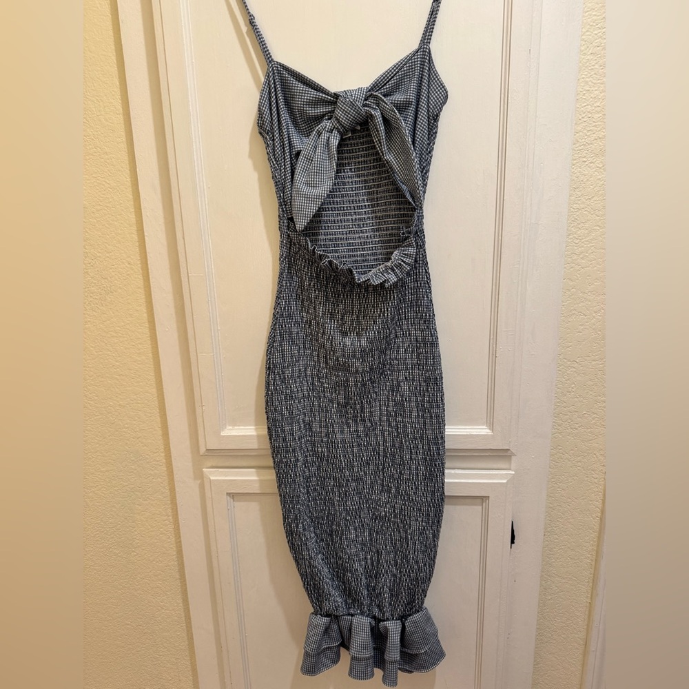 Mable Gingham Smocked Midi Dress Tie Front Maternity Friendly Blue White Size S - Picture 5 of 6